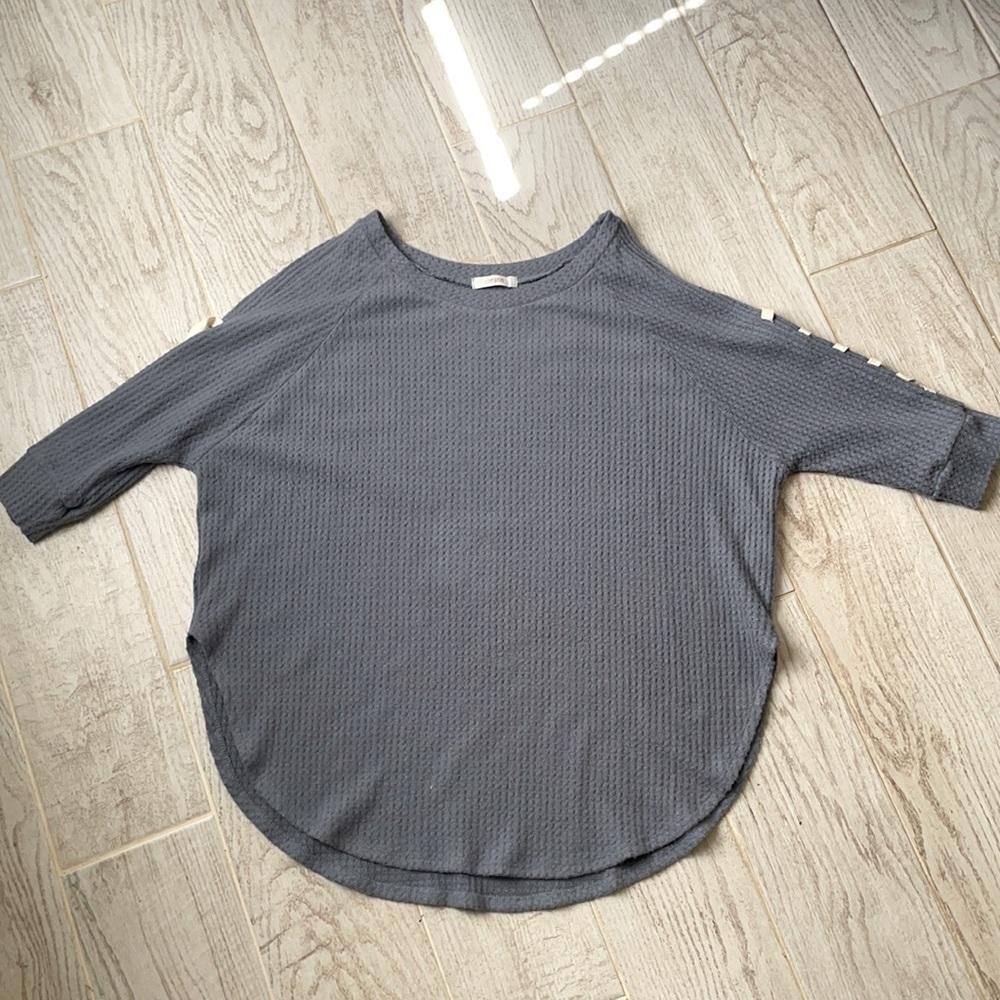 Cold shoulder sweater with lace detail